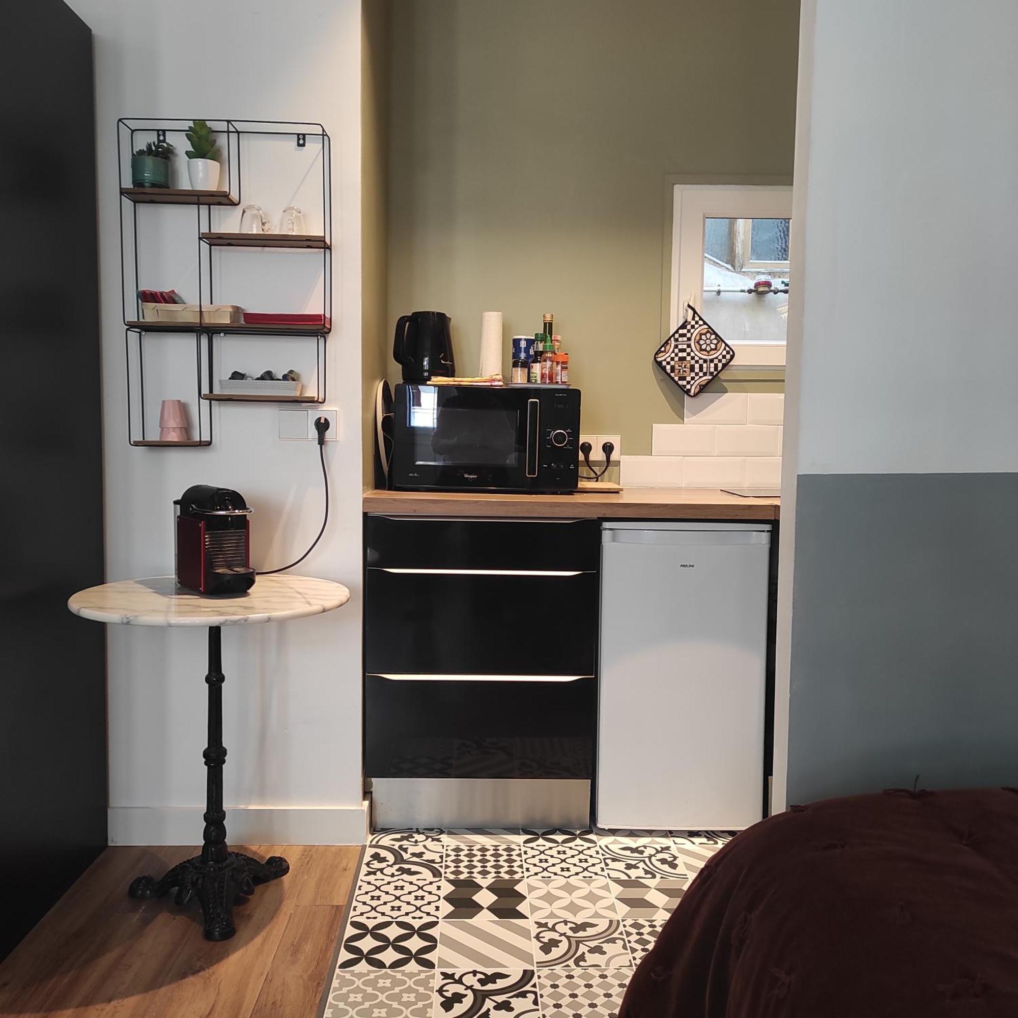 Grand Studio Confortable Au Coeur De Νίκαια Εξωτερικό φωτογραφία